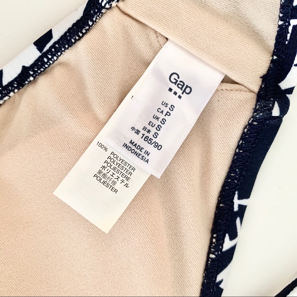 GAP | SWIMWEAR TROPICAL LEAF BIKINI SWIM TOP WITH PADDING - Picture 5 of 6